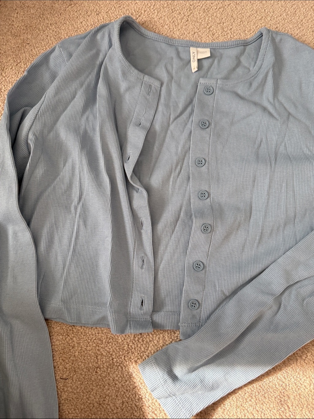 Blue Ribbed Button-Front Cropped Cardigan - Picture 3 of 5